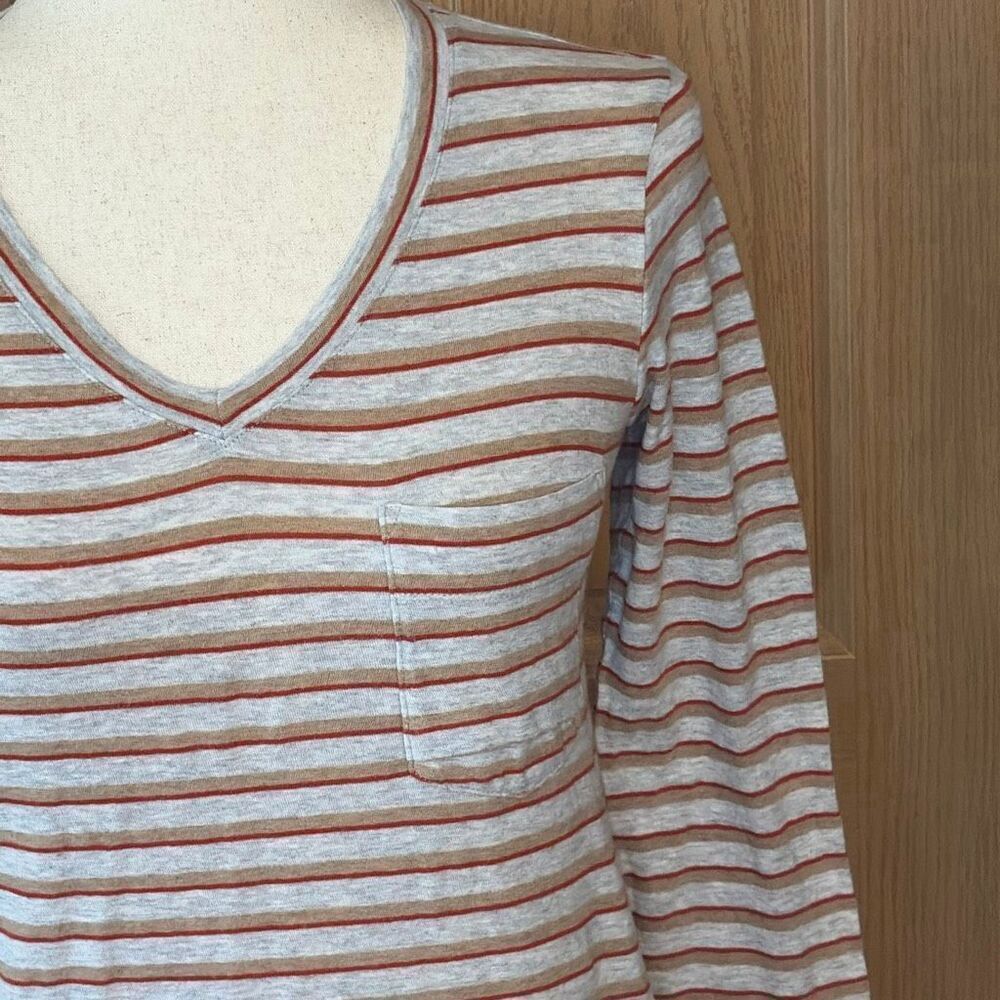 CAbi Skipper Striped Long Sleeve Tunic Top‎ #3055 V Neck - Picture 3 of 6